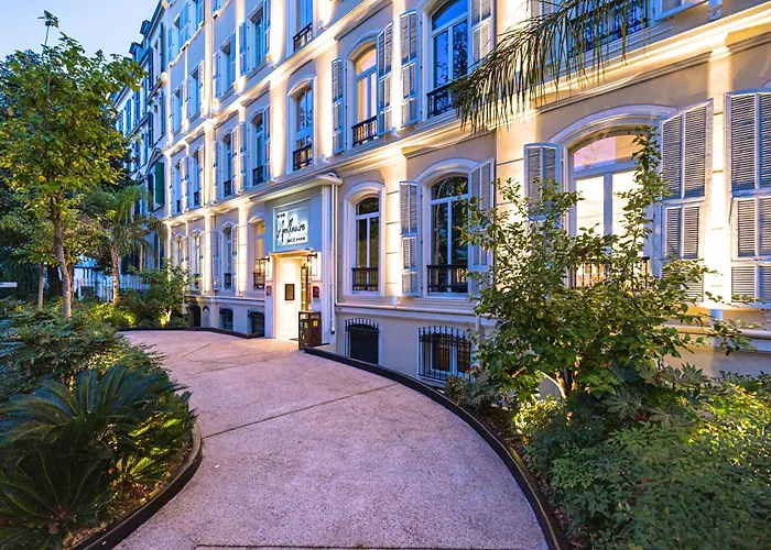 Hôtel Apollinaire Nice