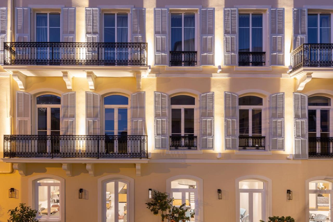 Hotel Apollinaire