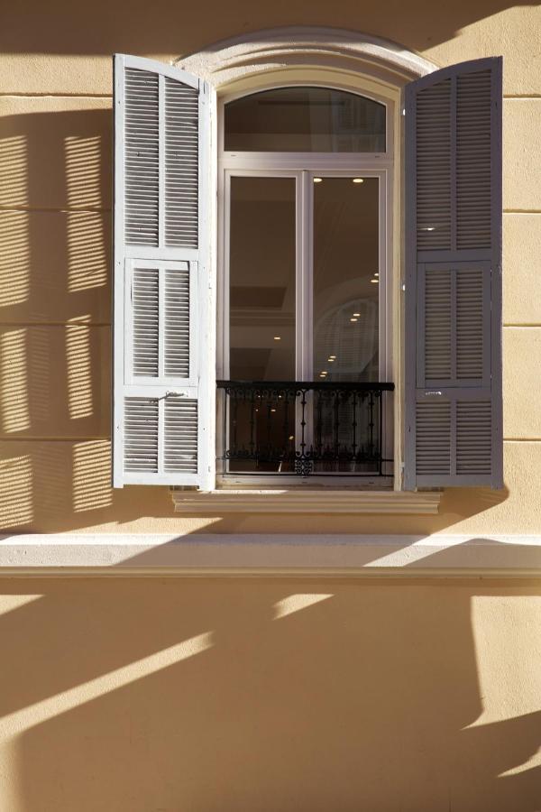 Apollinaire Hotel 4*