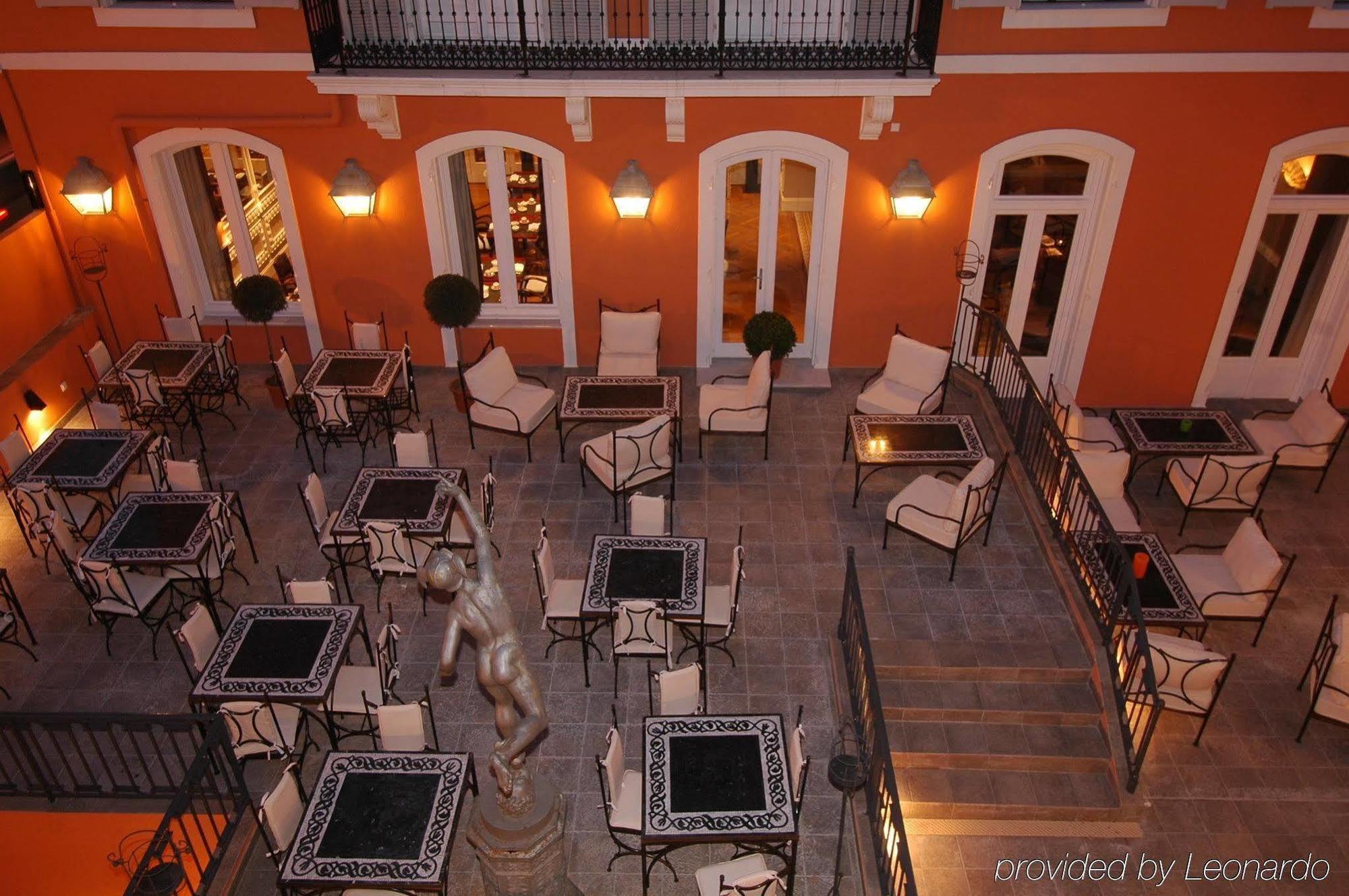 Apollinaire Hotel 4*